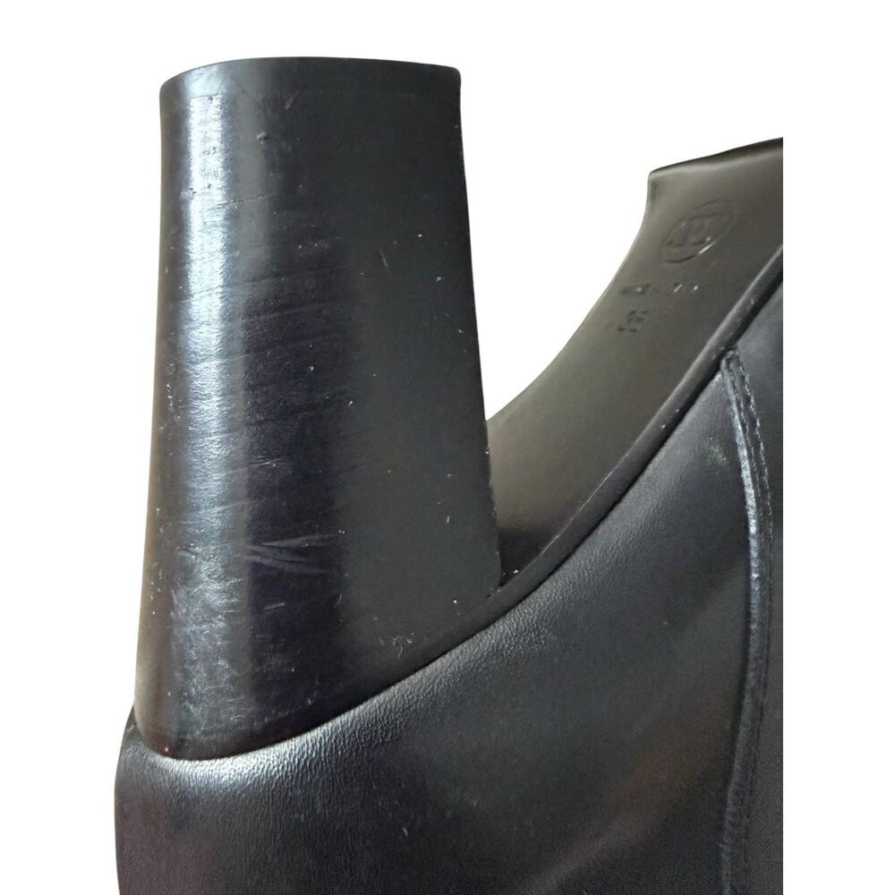 CHANEL Tall Black Leather Knee High Boots Size 38 CC Logo Block Heel - Picture 15 of 16
